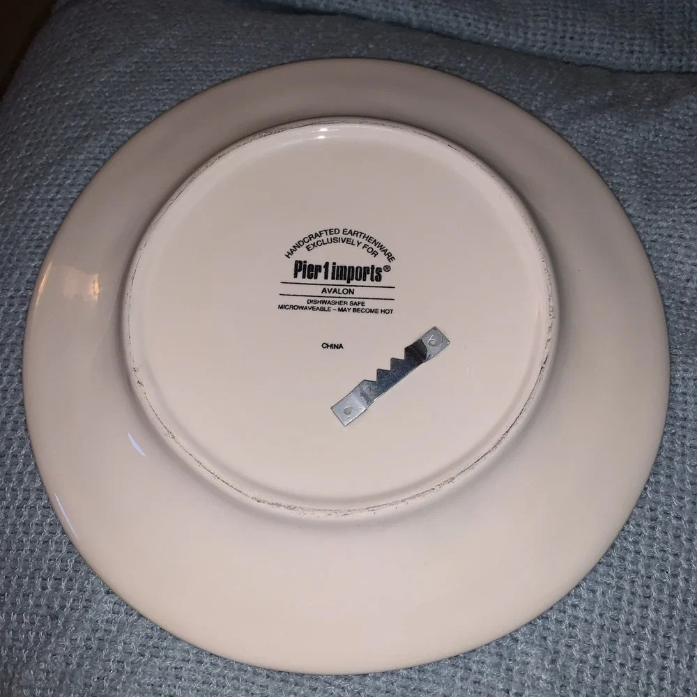Pier1 Imports Avalon Lemon Ceramic Plate 7